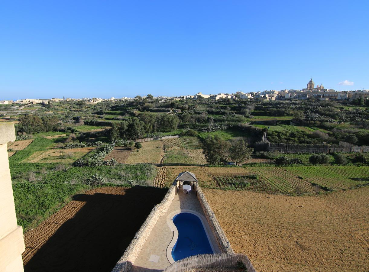Gozo A Prescindere B&B Nadur Bagian luar foto